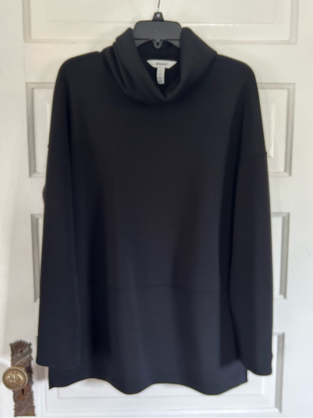SPANX Black Cowl Neck Tunic Top. Very Soft! Size Large